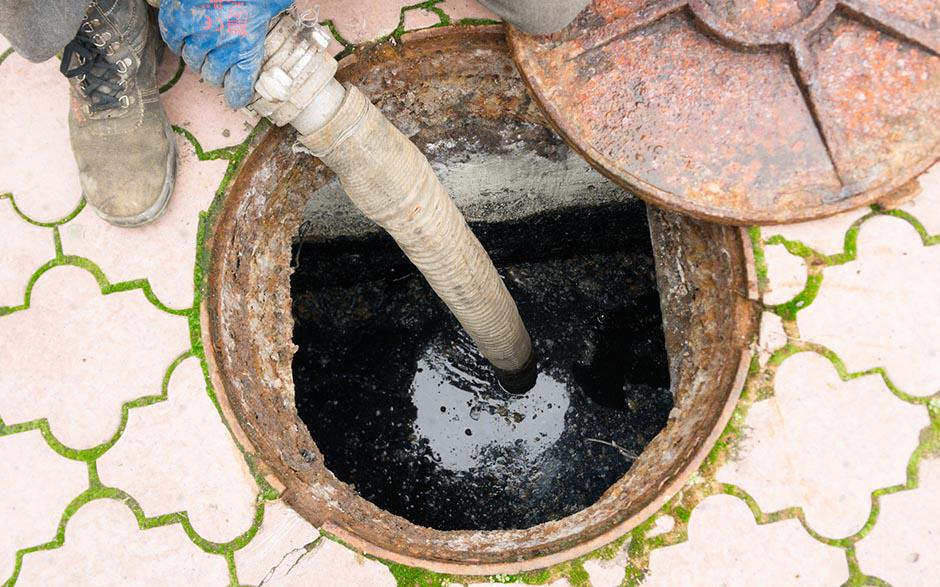 débouchage canalisation Gazeran