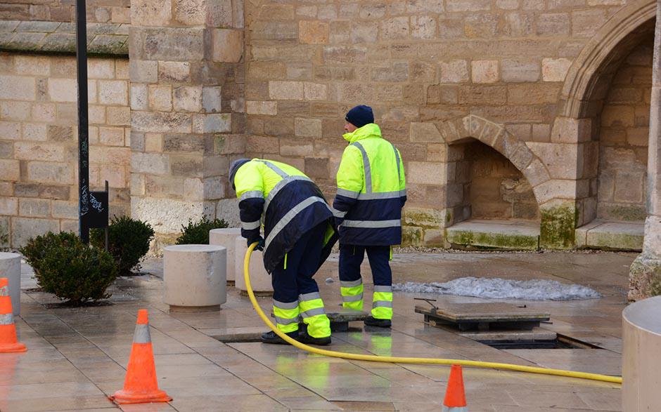 débouchage canalisation Gazeran